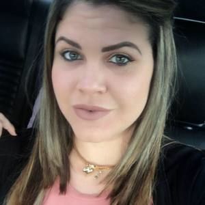 Meet your Posher, Valerie